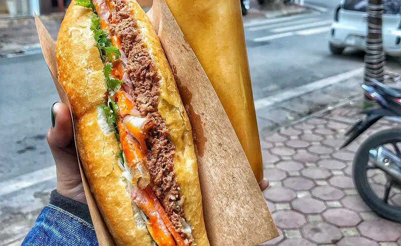 Bánh Mì Pate - Thơm Ngon, "No Bụng"