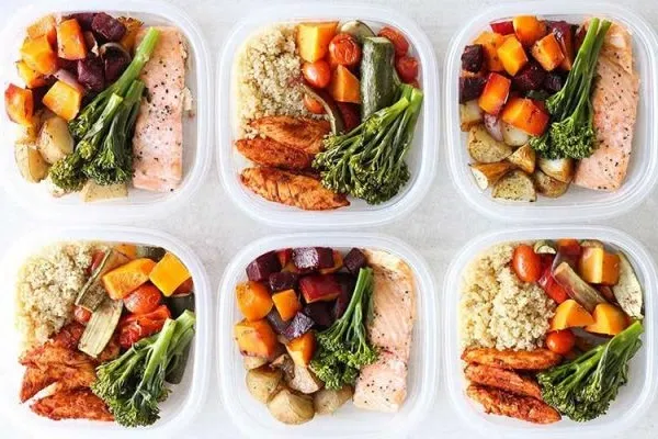 Salad Bơ Tôm - Béo Ngậy Mà Vẫn Kiểm Soát Calo